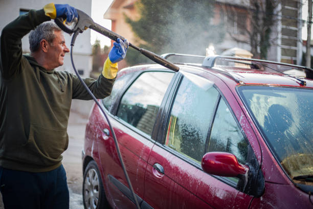 Garage Pressure Washing in Manchester, IA